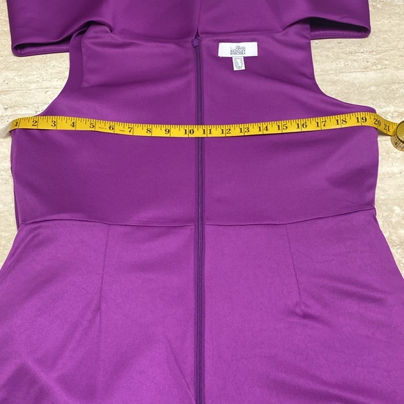 Badgley Mischka dress, NWOT absolutely no flaws, measurements in photos - Picture 8 of 15